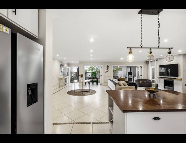 4 BEDROOM HOUSE FOR SALE IN BROADACRES